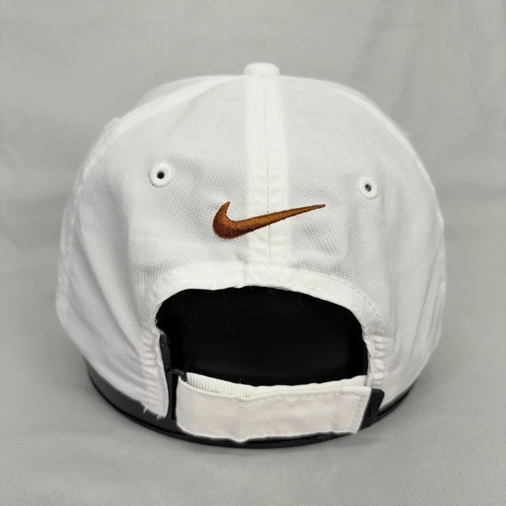 Nike Hat Legacy91 Dri-FIT Unisex OSFM White Embroidered Cat Logo Cap